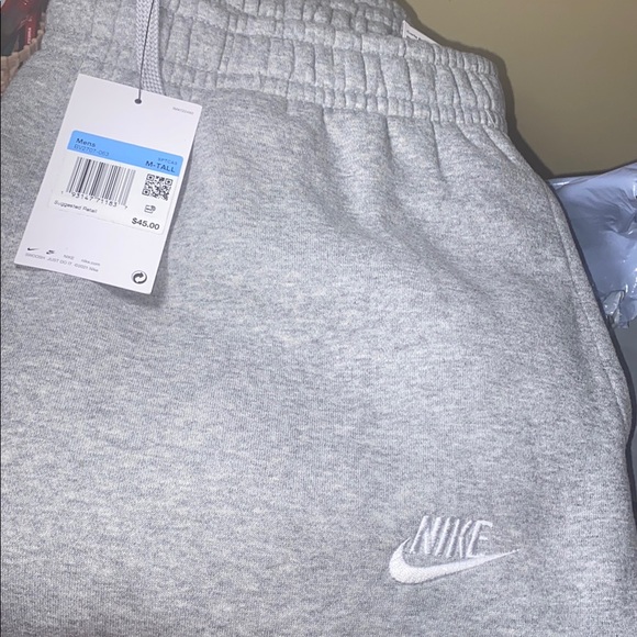 Nike Gray Sweatpants (tall) - Picture 2 of 5